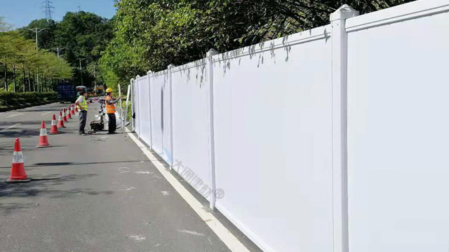 道路施工PVC圍擋-市政標準PVC圍擋工程案例